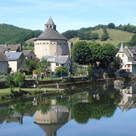 Village De Gite - La Cascade Sainte-Eulalie-d'Olt المظهر الخارجي الصورة